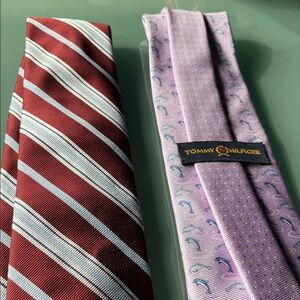 Tommy Hilfiger Burgundy and Lavender Men's Ties